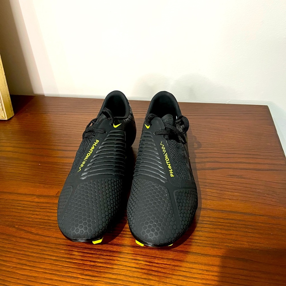 Nike Phantom Venom Pro FG Football Soccer Cleats